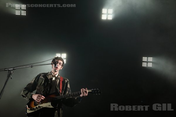 THE FAT WHITE FAMILY - 2022-08-20 - SAINT MALO - Fort de St Pere - 